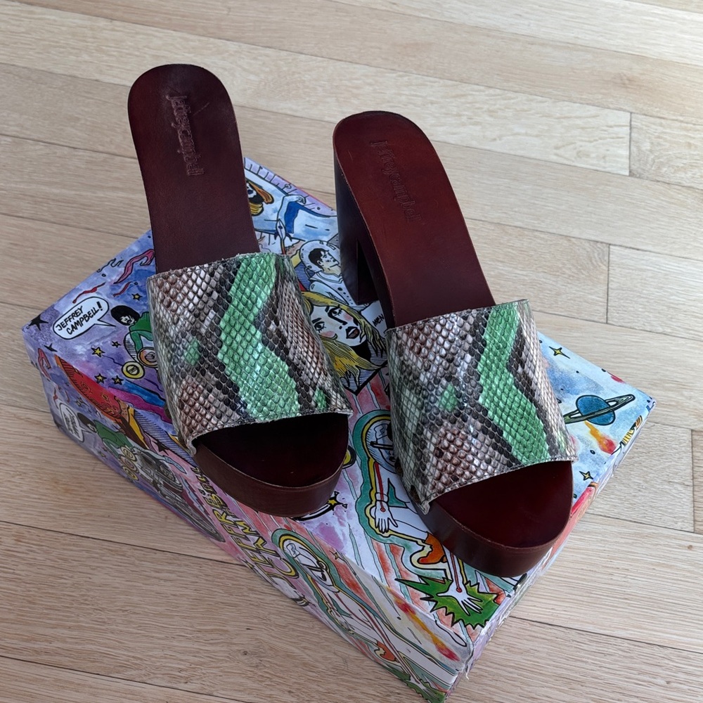 Jeffrey Campbell Dlight Clog